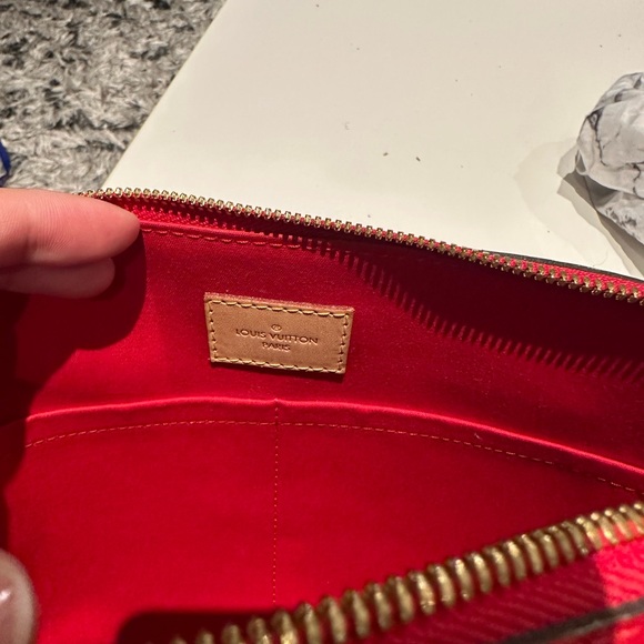 Louis Vuitton’s Alma - Picture 2 of 6